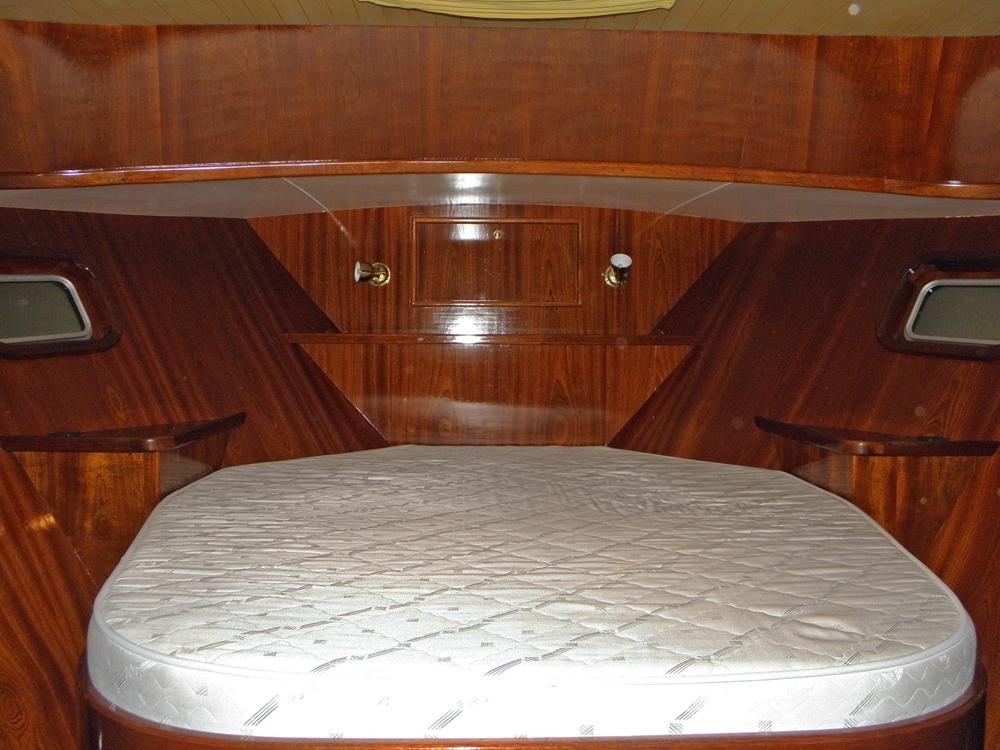 Fore ship, Accommodation